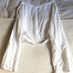 The Handloom LA Cotton Gauze White Long Sleeve Top